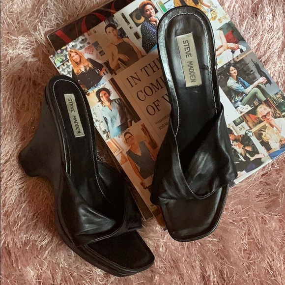 Steve Madden Shoes - Steve Madden LEATHER wedges
